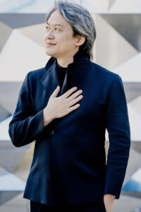 指揮者　鈴木優人　画像